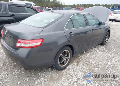 2011 Toyota Camry Le z USA, uszkodzony, nr VIN 4T1BF3EK2BU159967